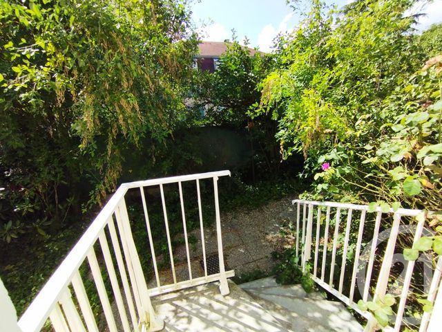 Appartement F2 à louer - 2 pièces - 55.0 m2 - MONTBELIARD - 25 - FRANCHE-COMTE - Century 21 Agence De La Gare