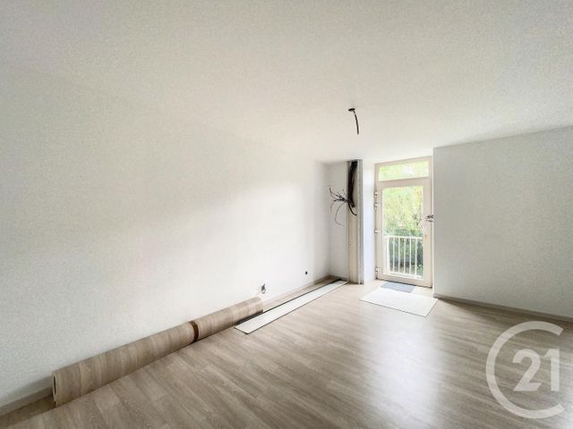 Appartement F2 à louer - 2 pièces - 55.0 m2 - MONTBELIARD - 25 - FRANCHE-COMTE - Century 21 Agence De La Gare