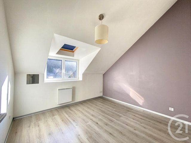 Appartement F3 à louer - 3 pièces - 50.0 m2 - HERIMONCOURT - 25 - FRANCHE-COMTE - Century 21 Agence De La Gare