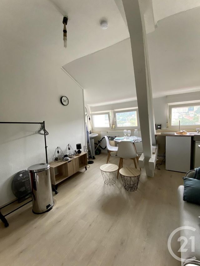 Appartement Chambre à louer - 1 pièce - 15.0 m2 - SOCHAUX - 25 - FRANCHE-COMTE - Century 21 Agence De La Gare