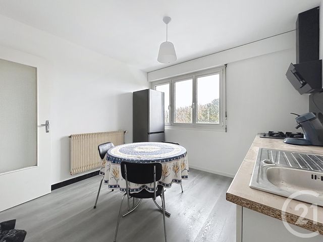 Appartement F4 à louer - 4 pièces - 78.16 m2 - MONTBELIARD - 25 - FRANCHE-COMTE - Century 21 Agence De La Gare