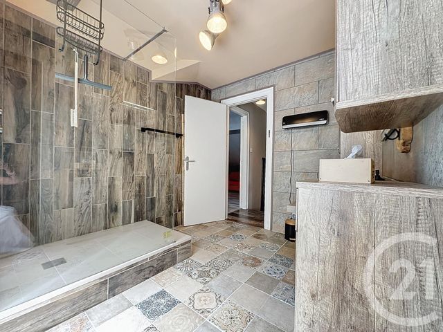 maison à louer - 5 pièces - 130.0 m2 - VALDOIE - 90 - FRANCHE-COMTE - Century 21 Agence De La Gare