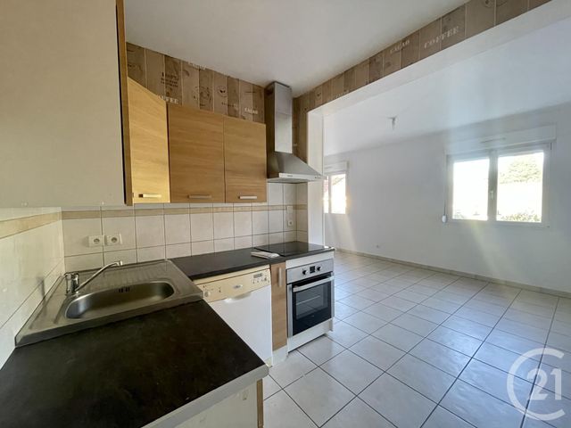 Appartement F4 à louer - 4 pièces - 80.0 m2 - BEUTAL - 25 - FRANCHE-COMTE - Century 21 Agence De La Gare