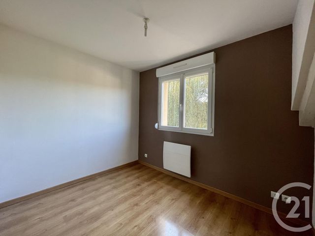 Appartement F4 à louer - 4 pièces - 80.0 m2 - BEUTAL - 25 - FRANCHE-COMTE - Century 21 Agence De La Gare