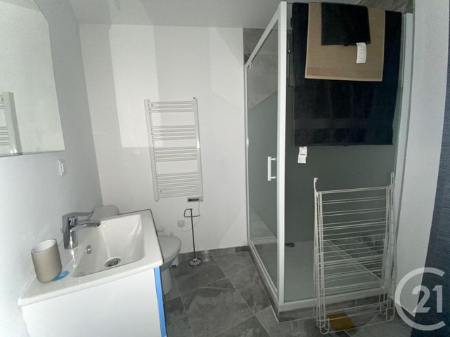 Appartement F1 à louer - 1 pièce - 37.0 m2 - AUDINCOURT - 25 - FRANCHE-COMTE - Century 21 Agence De La Gare