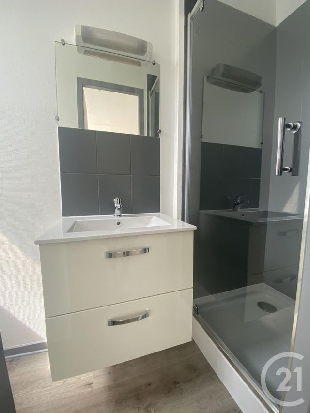 Appartement Studio à louer - 1 pièce - 24.0 m2 - SOCHAUX - 25 - FRANCHE-COMTE - Century 21 Agence De La Gare