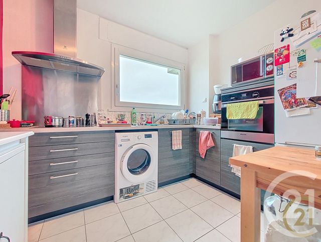 Appartement F3 à vendre - 3 pièces - 64.6 m2 - MONTBELIARD - 25 - FRANCHE-COMTE - Century 21 Agence De La Gare