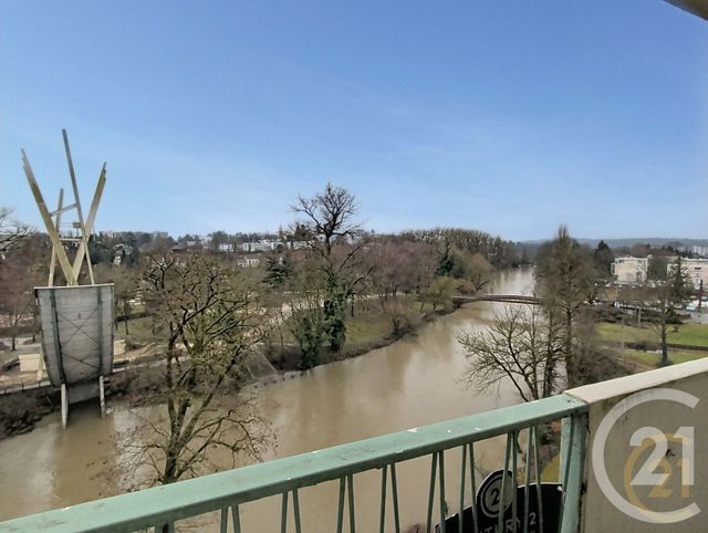 Appartement F3 à vendre - 3 pièces - 64.6 m2 - MONTBELIARD - 25 - FRANCHE-COMTE - Century 21 Agence De La Gare
