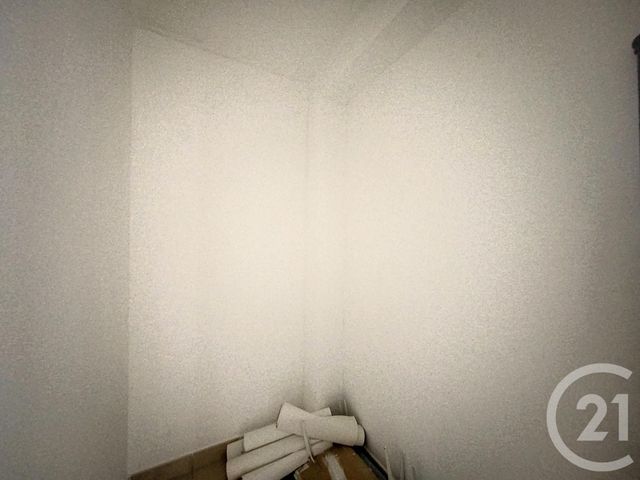 Appartement F3 à louer - 3 pièces - 54.0 m2 - MONTBELIARD - 25 - FRANCHE-COMTE - Century 21 Agence De La Gare