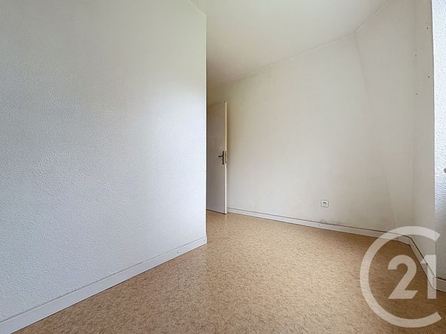 Appartement F3 à louer - 3 pièces - 80.0 m2 - SELONCOURT - 25 - FRANCHE-COMTE - Century 21 Agence De La Gare
