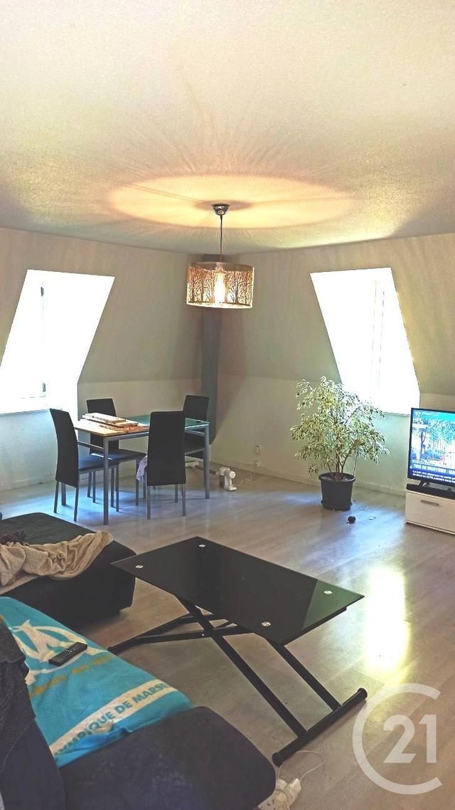 Appartement F3 à louer - 3 pièces - 80.0 m2 - SELONCOURT - 25 - FRANCHE-COMTE - Century 21 Agence De La Gare