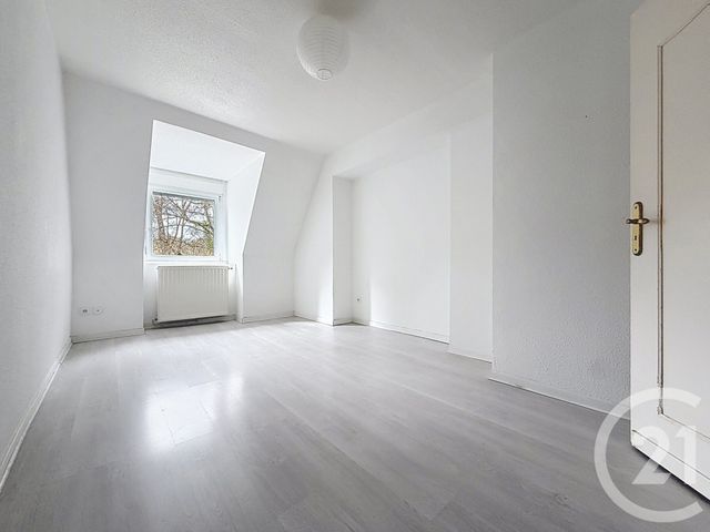 Appartement F3 à louer - 3 pièces - 80.0 m2 - SELONCOURT - 25 - FRANCHE-COMTE - Century 21 Agence De La Gare