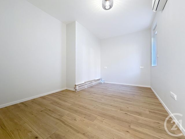 Appartement T2 à louer - 2 pièces - 46.0 m2 - MONTBELIARD - 25 - FRANCHE-COMTE - Century 21 Agence De La Gare