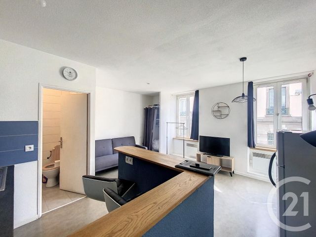 Appartement F1 à louer - 1 pièce - 24.0 m2 - MONTBELIARD - 25 - FRANCHE-COMTE - Century 21 Agence De La Gare