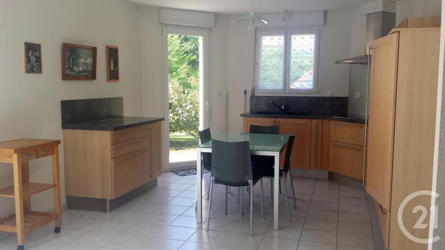 maison à louer - 5 pièces - 104.0 m2 - AUTECHAUX ROIDE - 25 - FRANCHE-COMTE - Century 21 Agence De La Gare