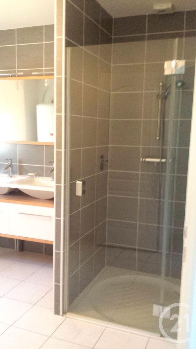 maison à louer - 5 pièces - 104.0 m2 - AUTECHAUX ROIDE - 25 - FRANCHE-COMTE - Century 21 Agence De La Gare