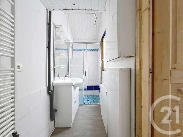 Appartement F2 à louer - 2 pièces - 42.15 m2 - SELONCOURT - 25 - FRANCHE-COMTE - Century 21 Agence De La Gare