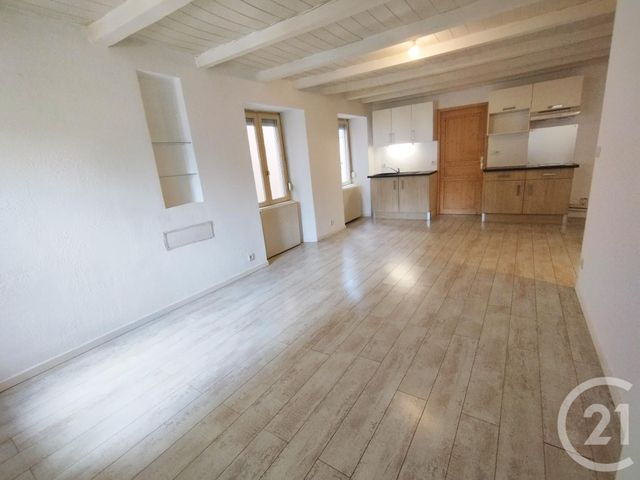 Appartement F2 à louer - 2 pièces - 42.15 m2 - SELONCOURT - 25 - FRANCHE-COMTE - Century 21 Agence De La Gare
