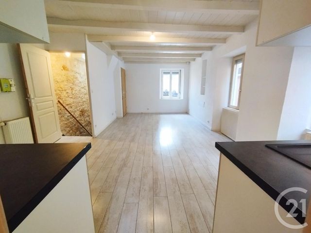 Appartement F2 à louer - 2 pièces - 42.15 m2 - SELONCOURT - 25 - FRANCHE-COMTE - Century 21 Agence De La Gare