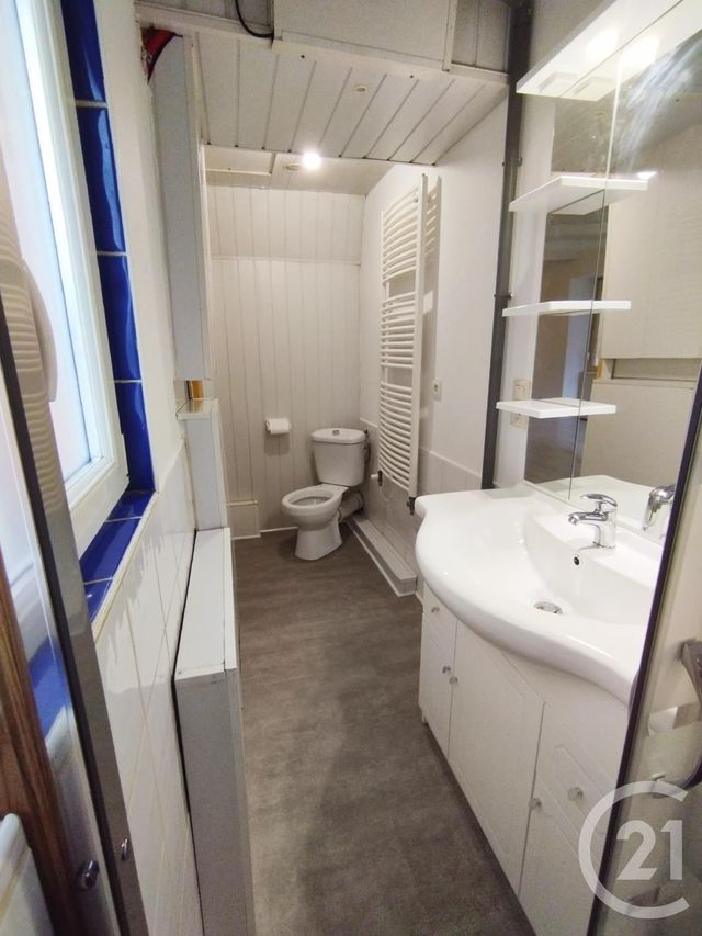 Appartement F2 à louer - 2 pièces - 42.15 m2 - SELONCOURT - 25 - FRANCHE-COMTE - Century 21 Agence De La Gare