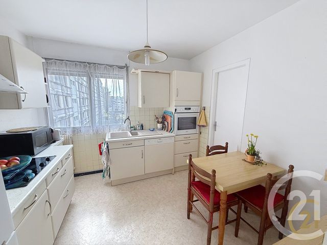 Appartement F3 à vendre - 3 pièces - 64.9 m2 - MONTBELIARD - 25 - FRANCHE-COMTE - Century 21 Agence De La Gare