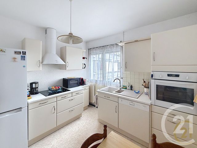 Appartement F3 à vendre - 3 pièces - 64.9 m2 - MONTBELIARD - 25 - FRANCHE-COMTE - Century 21 Agence De La Gare