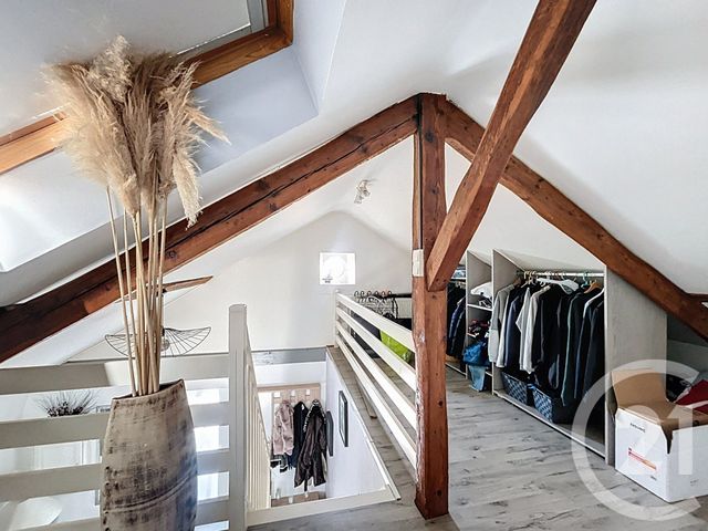 Appartement F5 à vendre - 5 pièces - 81.45 m2 - SELONCOURT - 25 - FRANCHE-COMTE - Century 21 Agence De La Gare