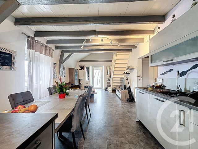 Appartement F5 à vendre - 5 pièces - 81.45 m2 - SELONCOURT - 25 - FRANCHE-COMTE - Century 21 Agence De La Gare