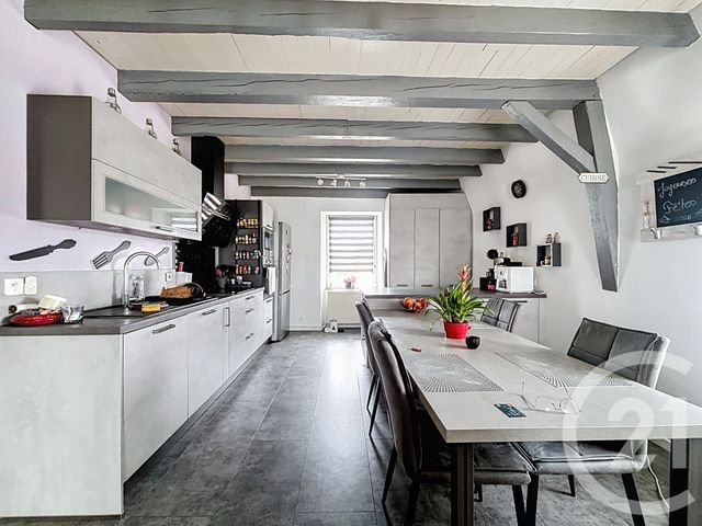 Appartement F5 à vendre - 5 pièces - 81.45 m2 - SELONCOURT - 25 - FRANCHE-COMTE - Century 21 Agence De La Gare