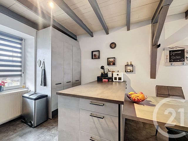 Appartement F5 à vendre - 5 pièces - 81.45 m2 - SELONCOURT - 25 - FRANCHE-COMTE - Century 21 Agence De La Gare