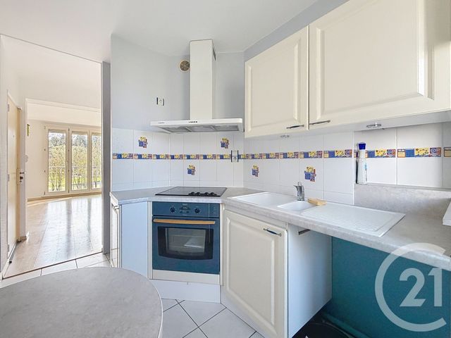 Appartement à vendre - 4 pièces - 65.35 m2 - MONTBELIARD - 25 - FRANCHE-COMTE - Century 21 Agence De La Gare