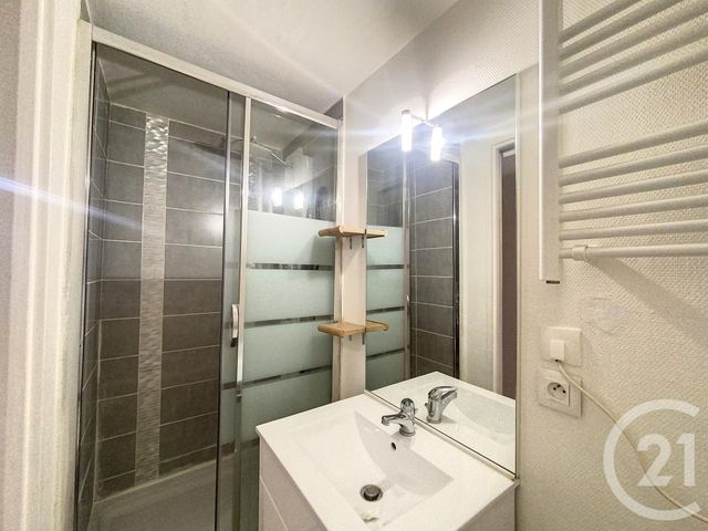 Appartement F2 à louer - 2 pièces - 42.5 m2 - SELONCOURT - 25 - FRANCHE-COMTE - Century 21 Agence De La Gare