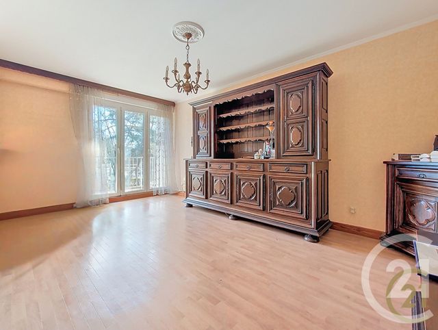 Appartement F5 à vendre - 5 pièces - 94.45 m2 - MONTBELIARD - 25 - FRANCHE-COMTE - Century 21 Agence De La Gare