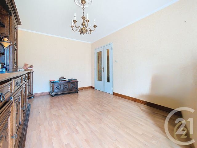 Appartement F5 à vendre - 5 pièces - 94.45 m2 - MONTBELIARD - 25 - FRANCHE-COMTE - Century 21 Agence De La Gare