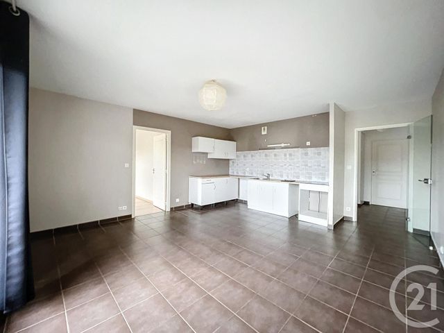 Appartement F4 à louer - 4 pièces - 75.0 m2 - MONTBELIARD - 25 - FRANCHE-COMTE - Century 21 Agence De La Gare