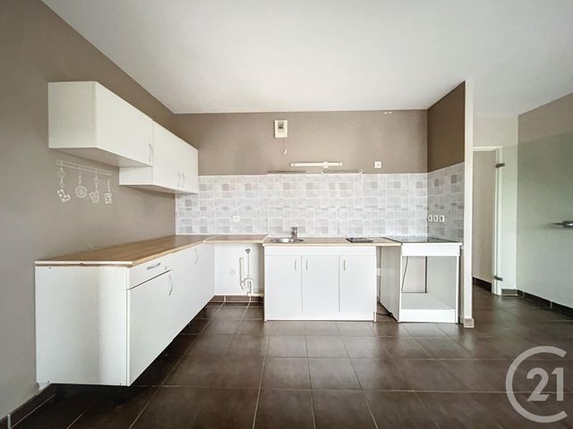 Appartement F4 à louer - 4 pièces - 75.0 m2 - MONTBELIARD - 25 - FRANCHE-COMTE - Century 21 Agence De La Gare