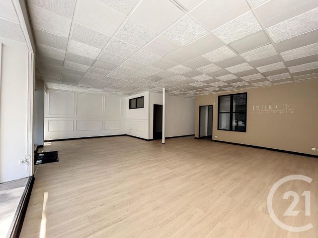 Appartement Local à louer - 3 pièces - 127.0 m2 - AUDINCOURT - 25 - FRANCHE-COMTE - Century 21 Agence De La Gare