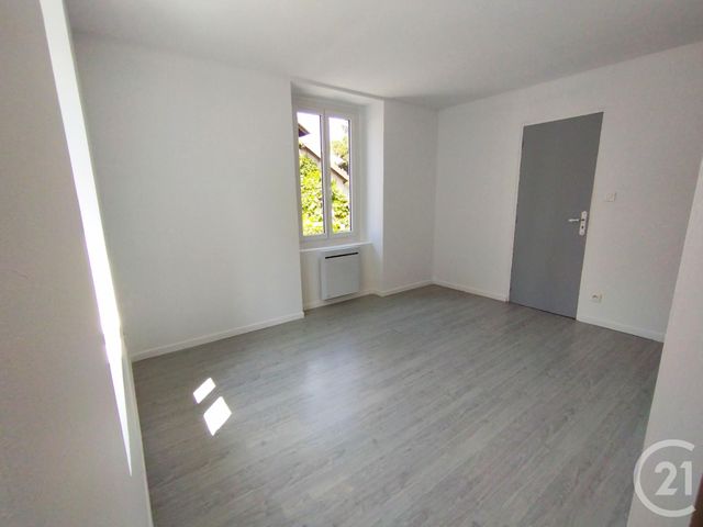 Appartement F2 à louer - 2 pièces - 47.0 m2 - MONTBELIARD - 25 - FRANCHE-COMTE - Century 21 Agence De La Gare