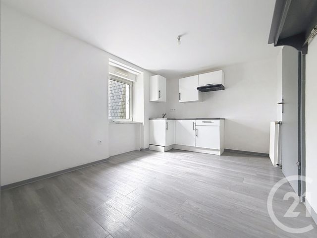 Appartement F3 à louer - 4 pièces - 78.0 m2 - STE SUZANNE - 25 - FRANCHE-COMTE - Century 21 Agence De La Gare