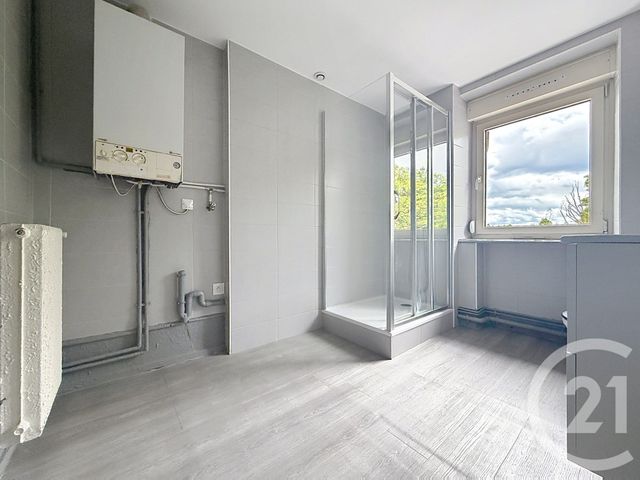 Appartement F3 à louer - 4 pièces - 78.0 m2 - STE SUZANNE - 25 - FRANCHE-COMTE - Century 21 Agence De La Gare