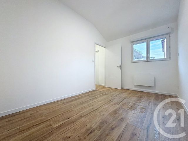 Appartement F3 à louer - 3 pièces - 48.5 m2 - HERIMONCOURT - 25 - FRANCHE-COMTE - Century 21 Agence De La Gare