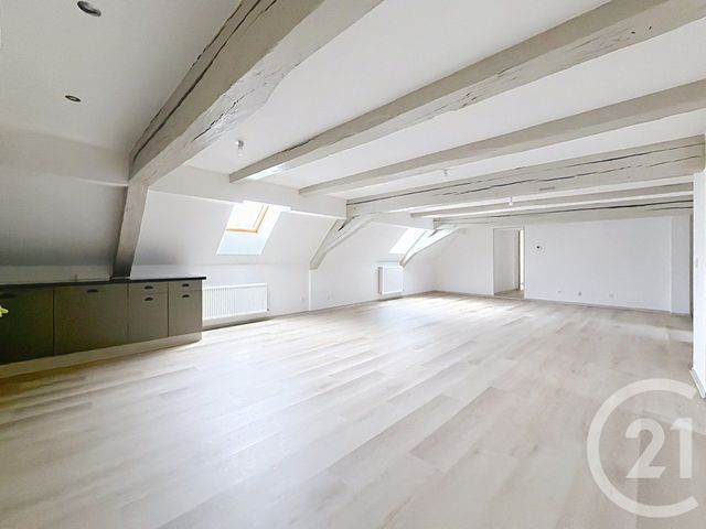 Appartement F4 à louer - 4 pièces - 114.0 m2 - HERICOURT - 70 - FRANCHE-COMTE - Century 21 Agence De La Gare