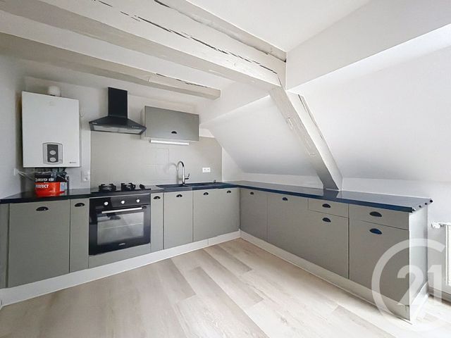 Appartement F4 à louer - 4 pièces - 114.0 m2 - HERICOURT - 70 - FRANCHE-COMTE - Century 21 Agence De La Gare