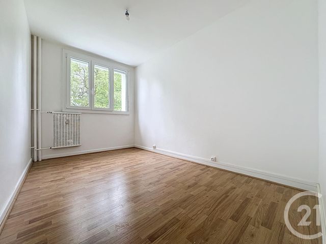 Appartement F3 à louer - 3 pièces - 55.0 m2 - MONTBELIARD - 25 - FRANCHE-COMTE - Century 21 Agence De La Gare