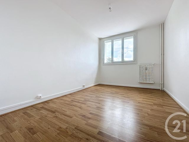 Appartement F3 à louer - 3 pièces - 55.0 m2 - MONTBELIARD - 25 - FRANCHE-COMTE - Century 21 Agence De La Gare
