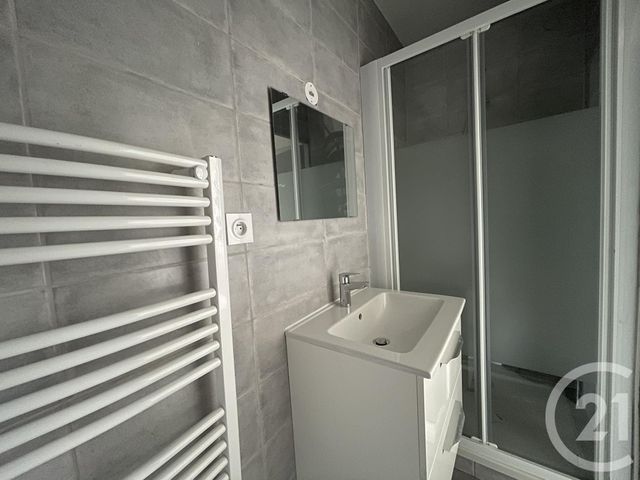 Appartement Studio à louer - 1 pièce - 24.0 m2 - STE SUZANNE - 25 - FRANCHE-COMTE - Century 21 Agence De La Gare