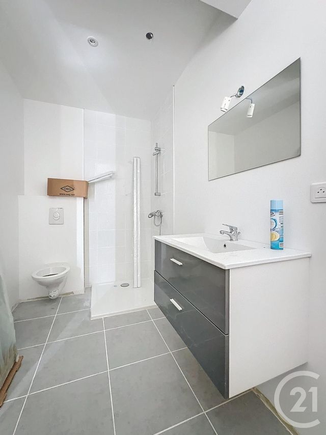 Appartement F3 à louer - 3 pièces - 58.0 m2 - BELFORT - 90 - FRANCHE-COMTE - Century 21 Agence De La Gare