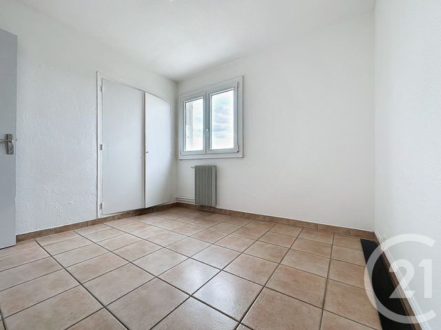 Appartement F3 à vendre - 3 pièces - 58.6 m2 - SOCHAUX - 25 - FRANCHE-COMTE - Century 21 Agence De La Gare