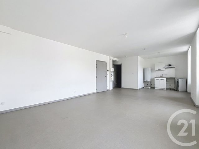 Appartement F2 à louer - 2 pièces - 48.0 m2 - MONTBELIARD - 25 - FRANCHE-COMTE - Century 21 Agence De La Gare