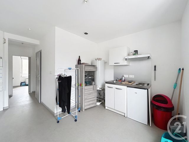 Appartement F2 à louer - 2 pièces - 48.0 m2 - MONTBELIARD - 25 - FRANCHE-COMTE - Century 21 Agence De La Gare